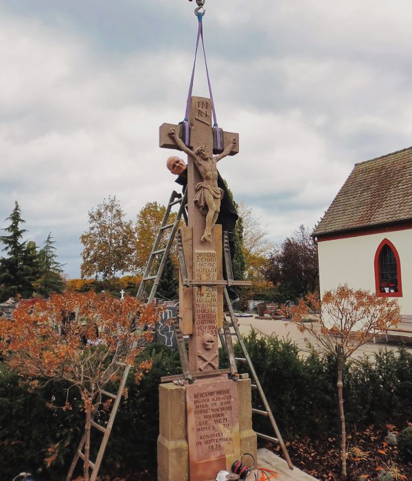 5KS Kreuz restauriert P1060155